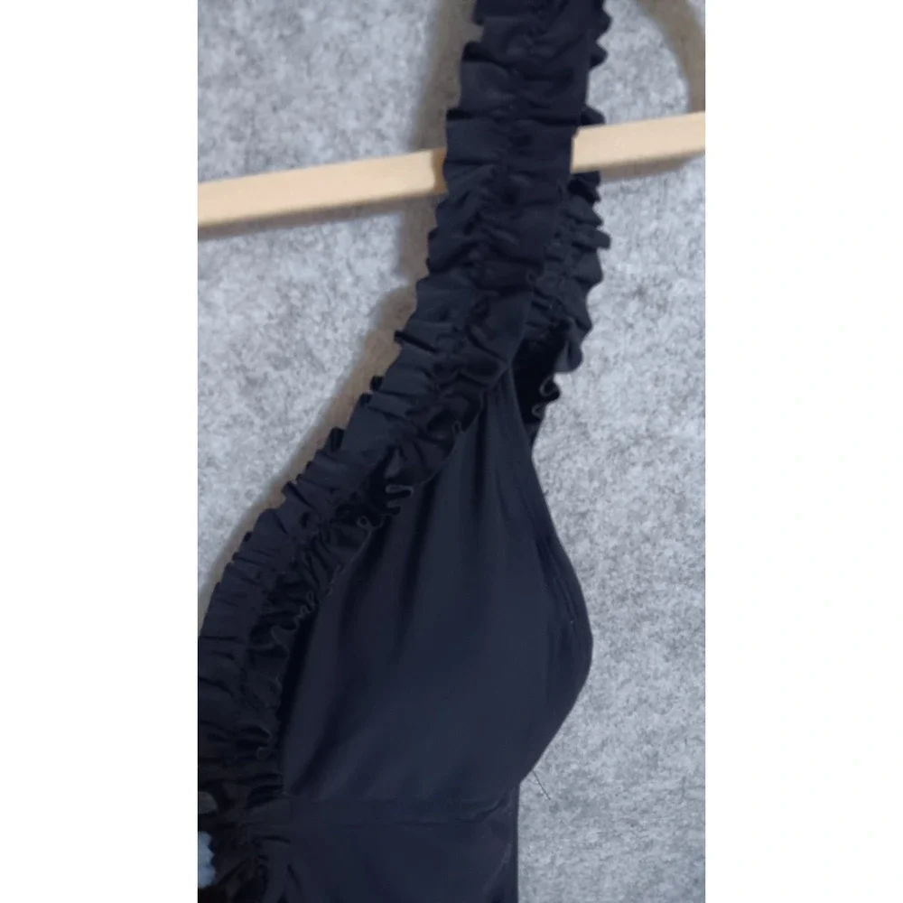 Shein Womens L NWOT Black Deep V One Piece Swimsuit Security Strip In Place